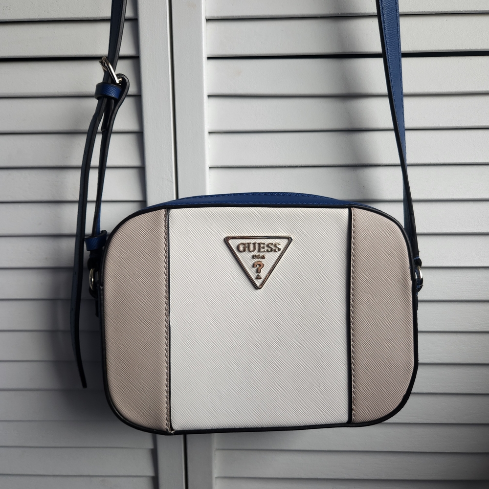 Guess Silver and White Logo Emblem